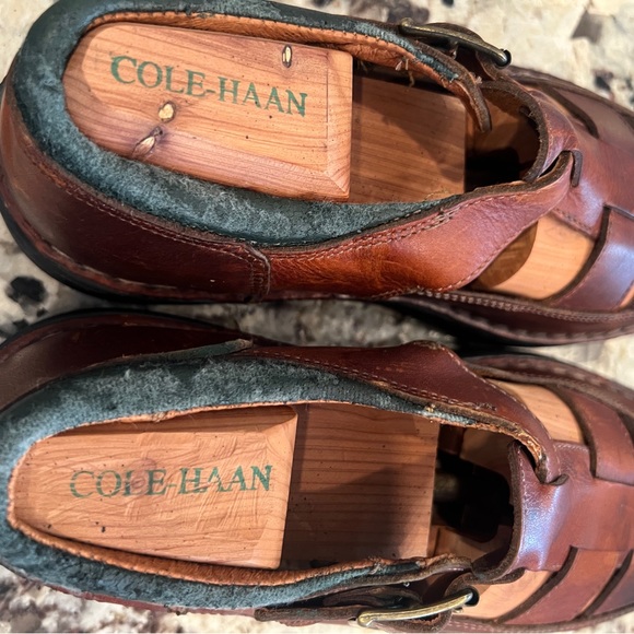 men’s shoes- sandals- new never been used -GH Bass - Picture 7 of 13